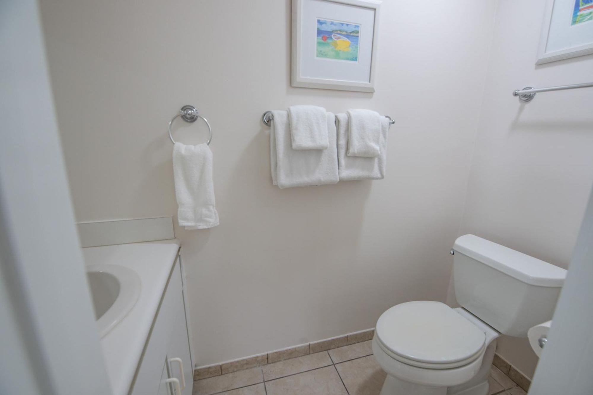 New Casa Caribe By Brightwild- Two-Story Condo Rooftop Pool キーウェスト エクステリア 写真